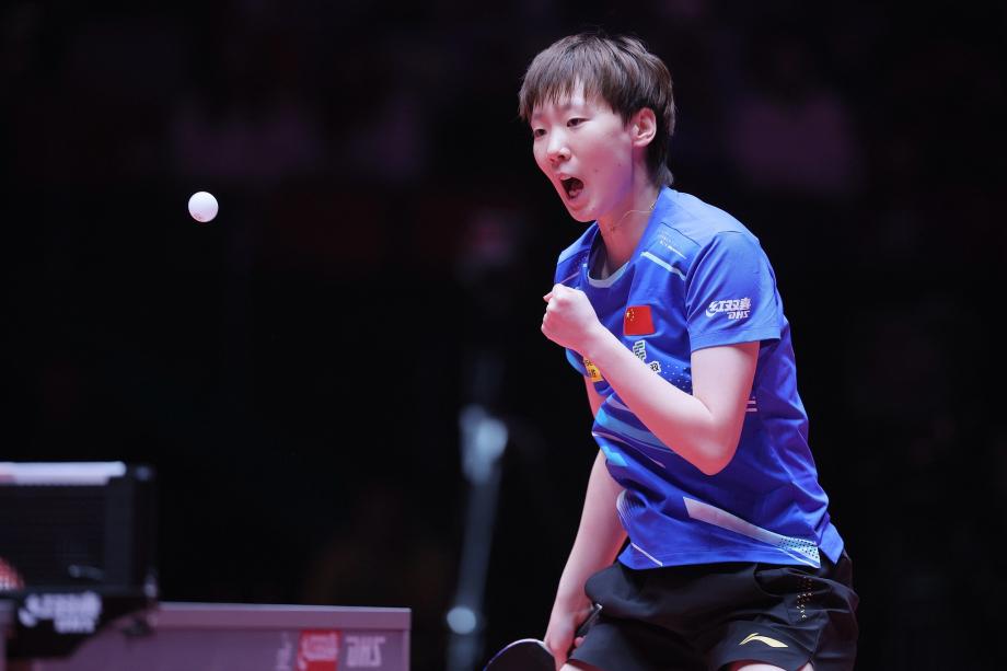 [图]王曼昱4-3反转  张本美和 晋级下一轮  世界杯赛  女单八强美国乒乓球锦标赛